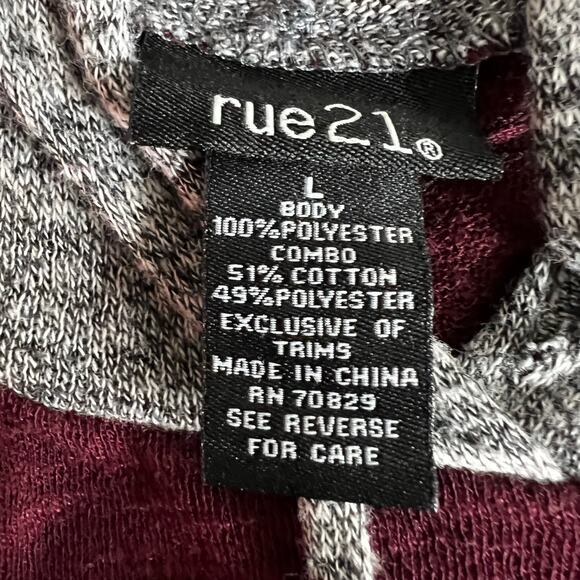 Rue21 Womens Hooded Sweater Pullover Colorblock Long Sleeve Red Gray Large - Picture 6 of 7